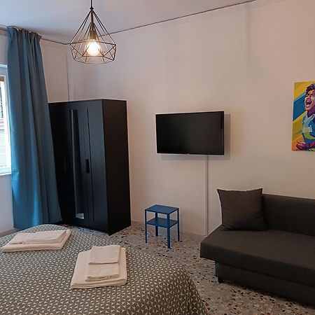 B&B Napoli Fuorigrotta Экстерьер фото